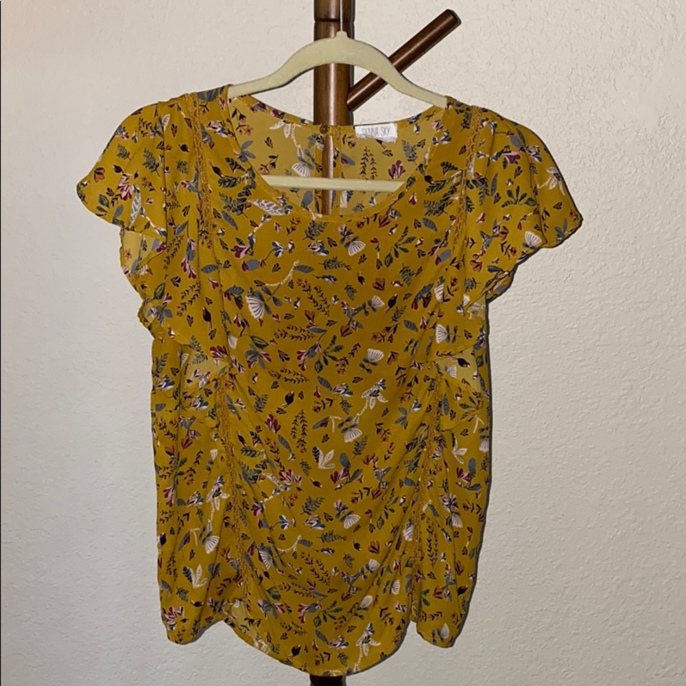Medium women’s blouse